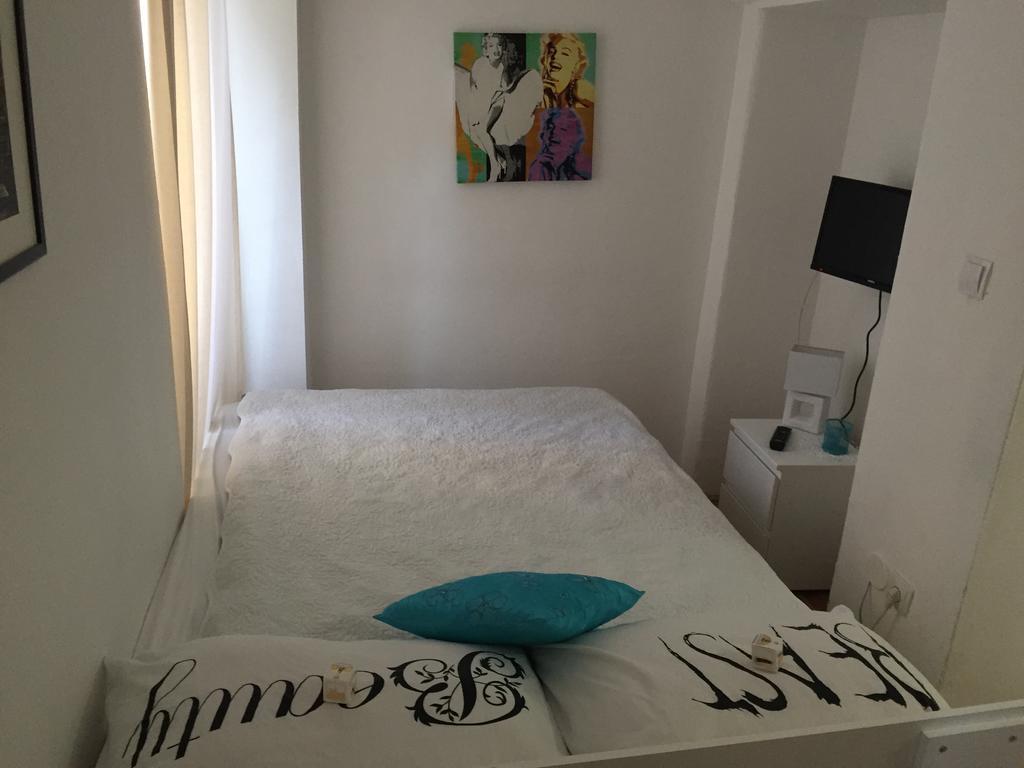Studio Apartment Ivana Zagreb Bagian luar foto